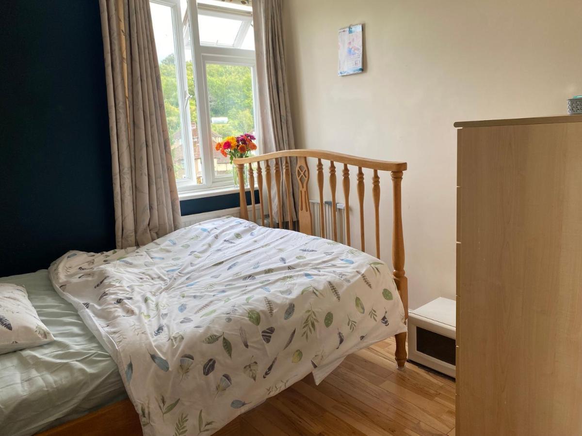 Private Lovely Double Bedroom High Wycombe Luaran gambar